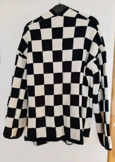 Cardigan a cuadros blanco y negro - miniatura 2