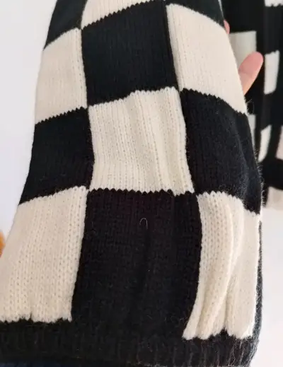 Cardigan a cuadros blanco y negro - miniatura 3