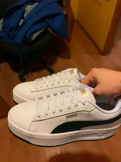 Zapatillas blancas Puma - miniatura 4