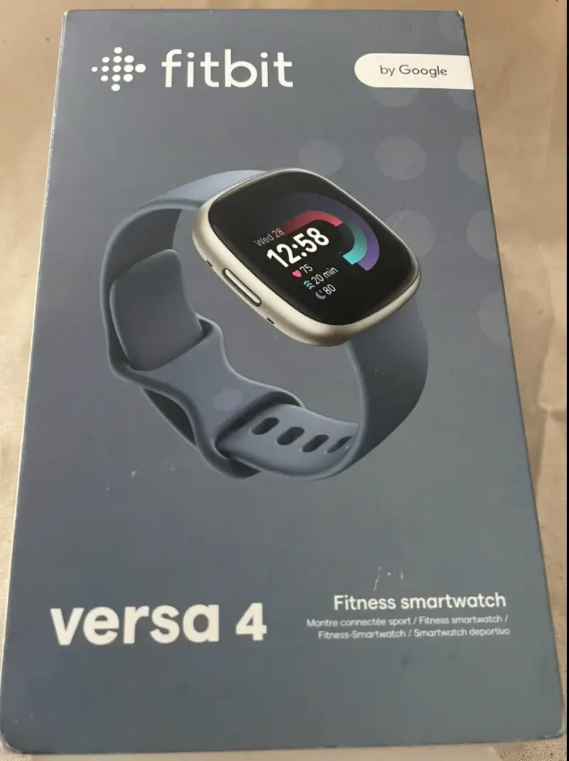 Smartwatch Fitbit Versa 4 nuevo