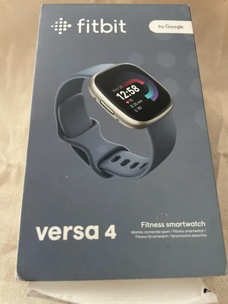 Smartwatch Fitbit Versa 4 nuevo - 5