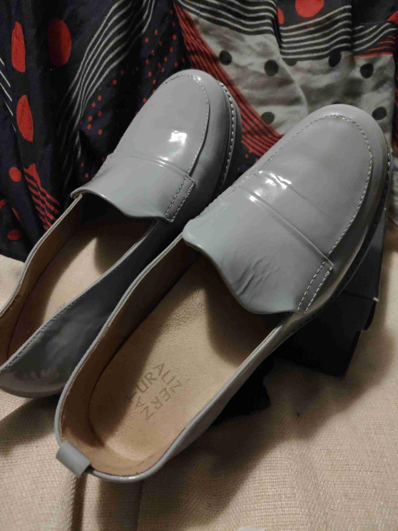 Mocasines gris claro con suela gruesa - 4