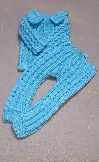 Conjunto tejido azul para bebé de 3 meses - miniatura 1