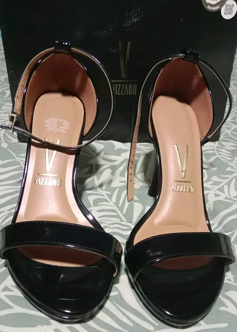 Tacones negros charol Vizzano - 2