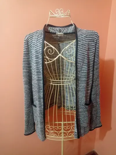 Chaqueta delgada gris a rayas - miniatura 1