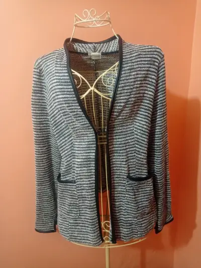Chaqueta delgada gris a rayas - miniatura 3