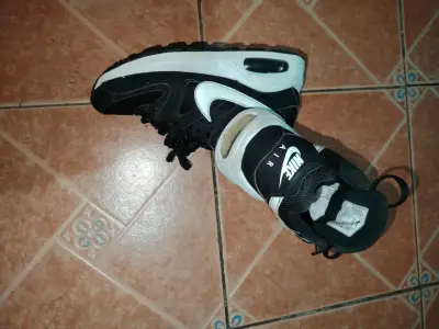 Zapatillas deportivas negras - miniatura 3