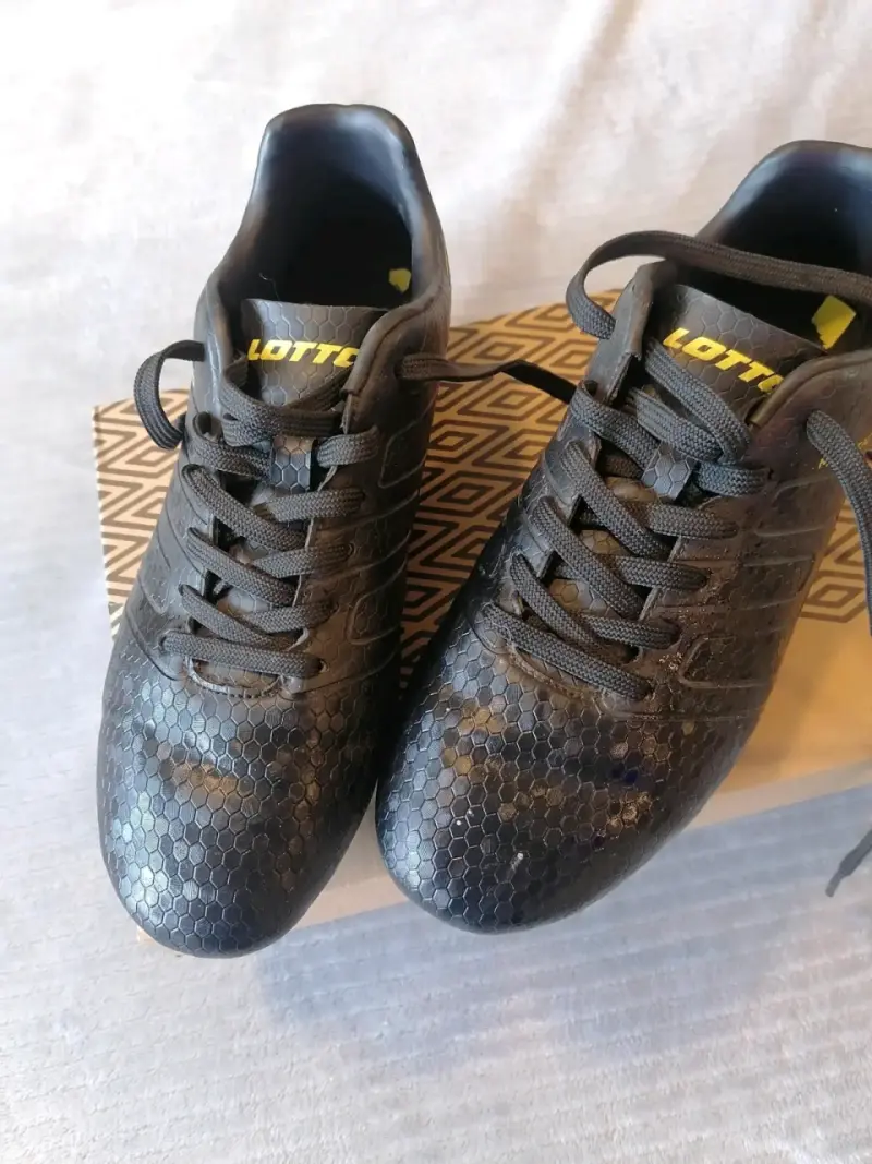 Zapatillas deportivas Lotto negras