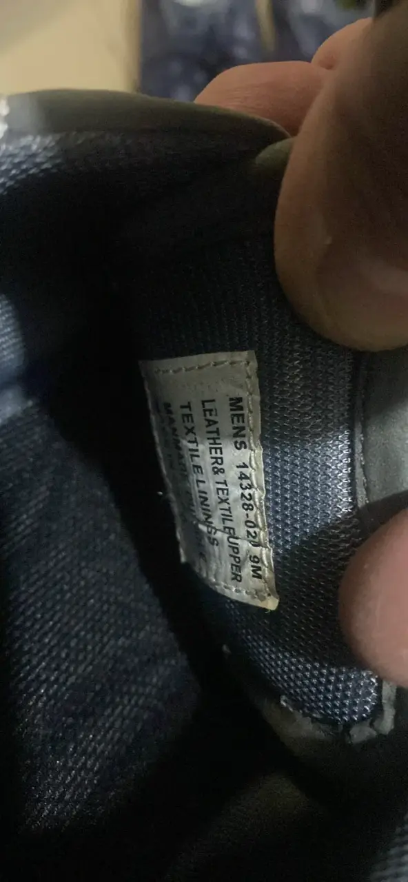 Zapatillas grises casuales - 2
