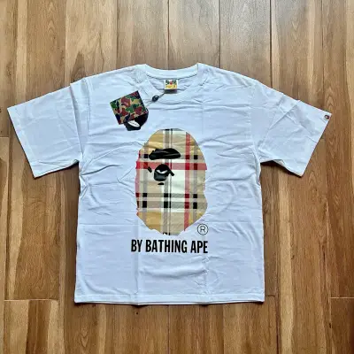 Polera A Bathing Ape(BAPE) X Burberry-talla M - miniatura 1
