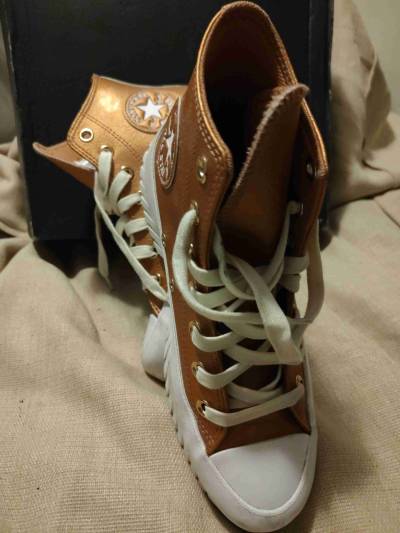 Zapatillas deportivas marrones - miniatura 3