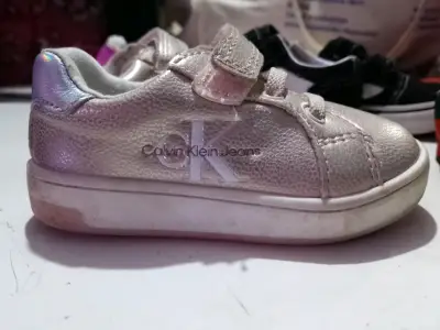 Zapatillas doradas Calvin Klein - miniatura 1