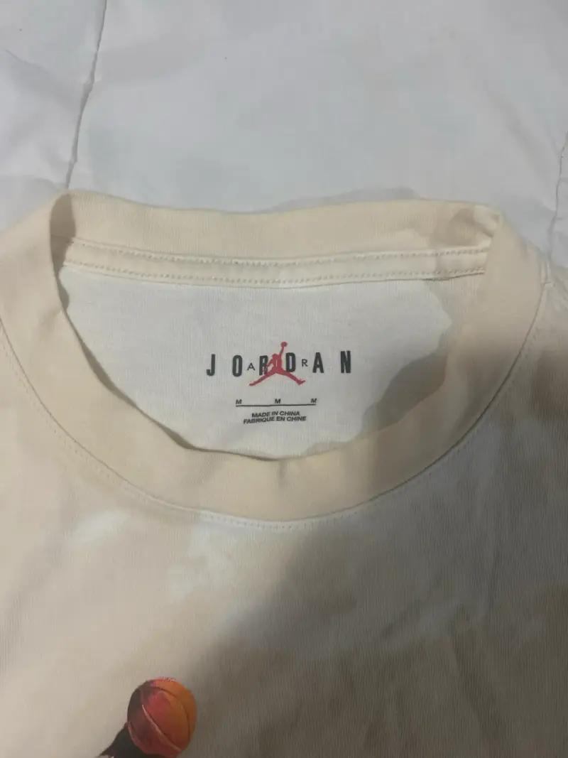 Polera Jordan talla M Color Beige - 3