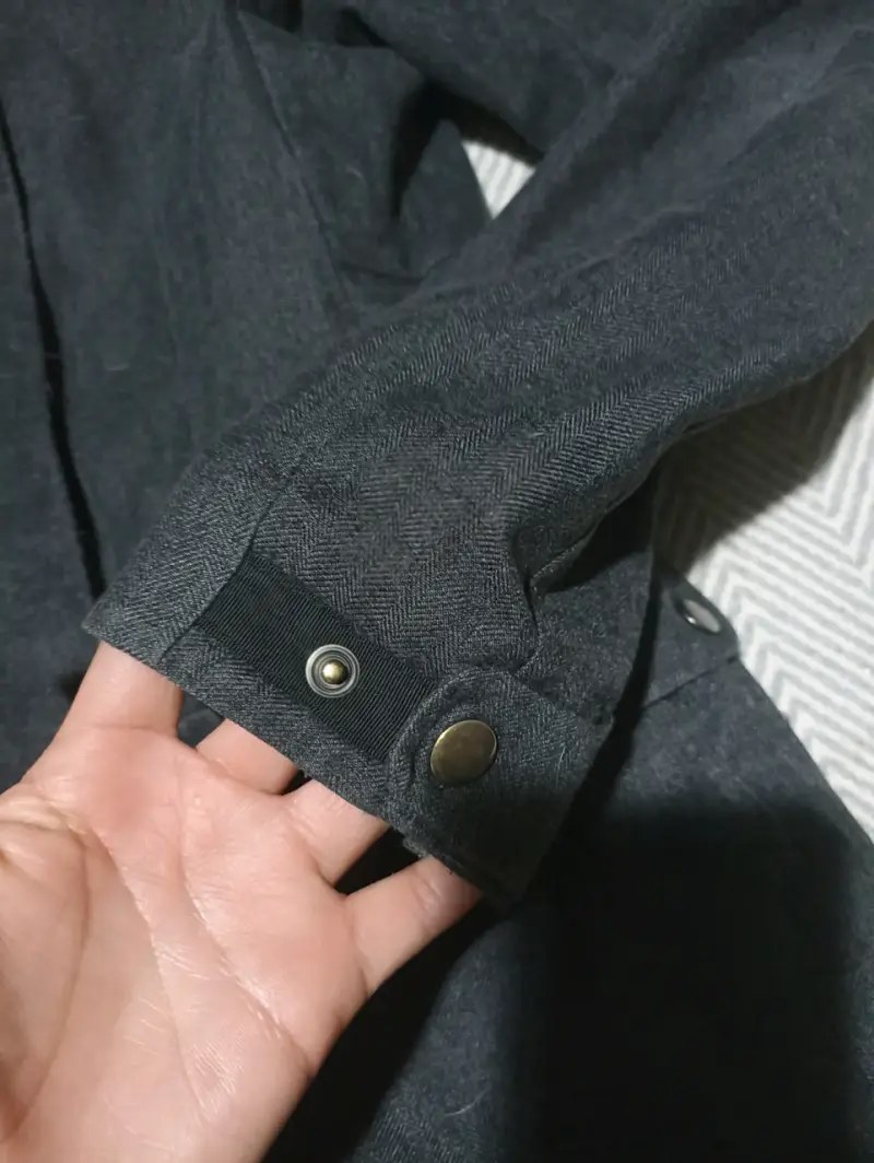 Parka gris oscuro con capucha - 2