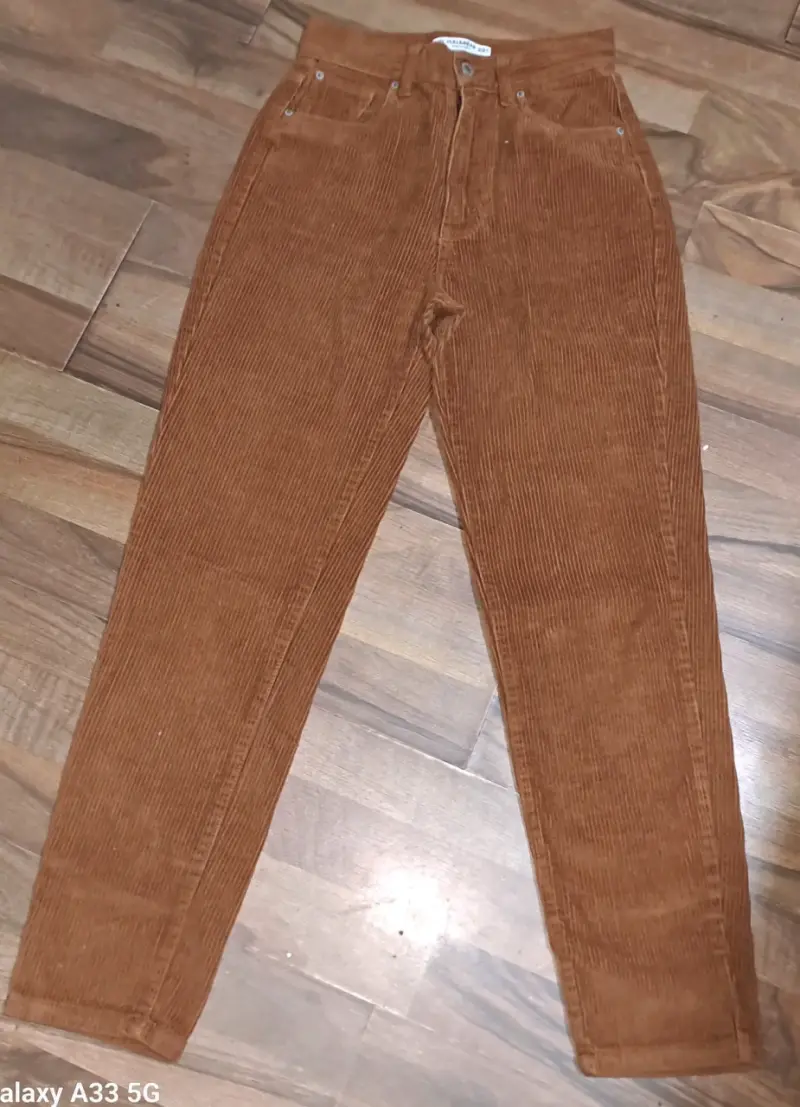 Pantalones de cotele marrón - 1