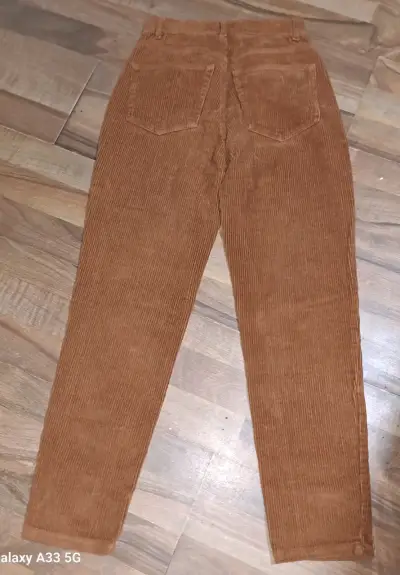 Pantalones de cotele  marrón - miniatura 2