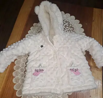 Abrigo polar para bebé - miniatura 1