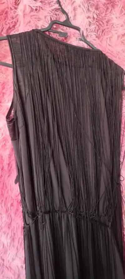 Vestido negro con flecos Therapy - miniatura 3