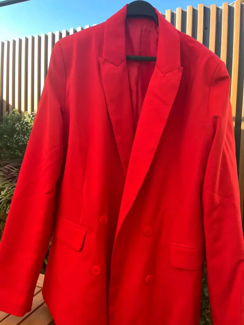Blazer rojo elegante
