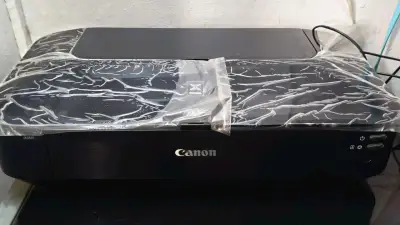Impresora Canon PIXMA negra - miniatura 1