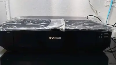 Impresora Canon PIXMA negra - miniatura 2