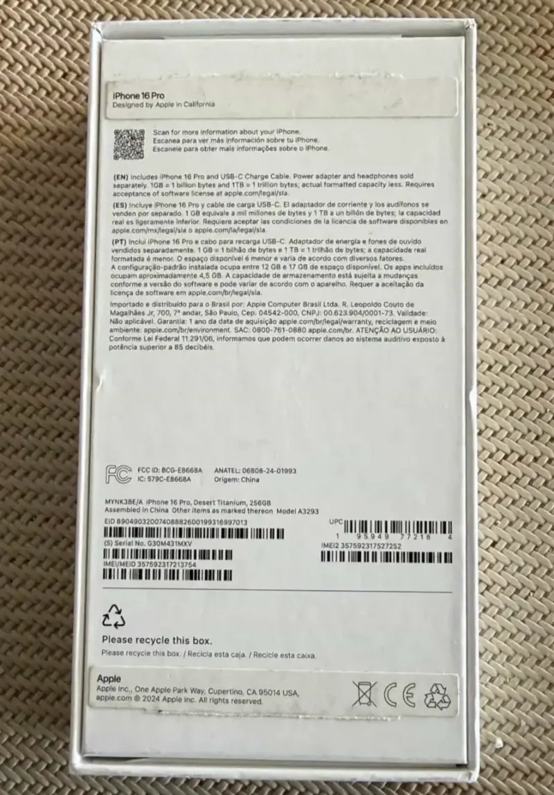 iPhone 16 Pro Dorado - 3