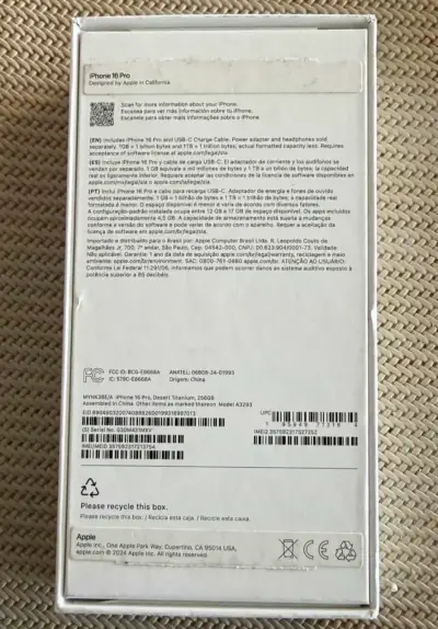 iPhone 16 Pro Dorado - miniatura 3