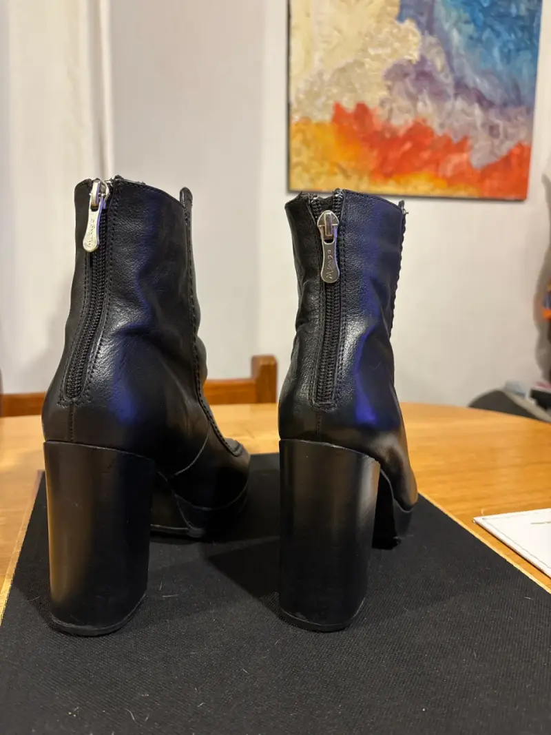 Botines negros de cuero Mango - 4