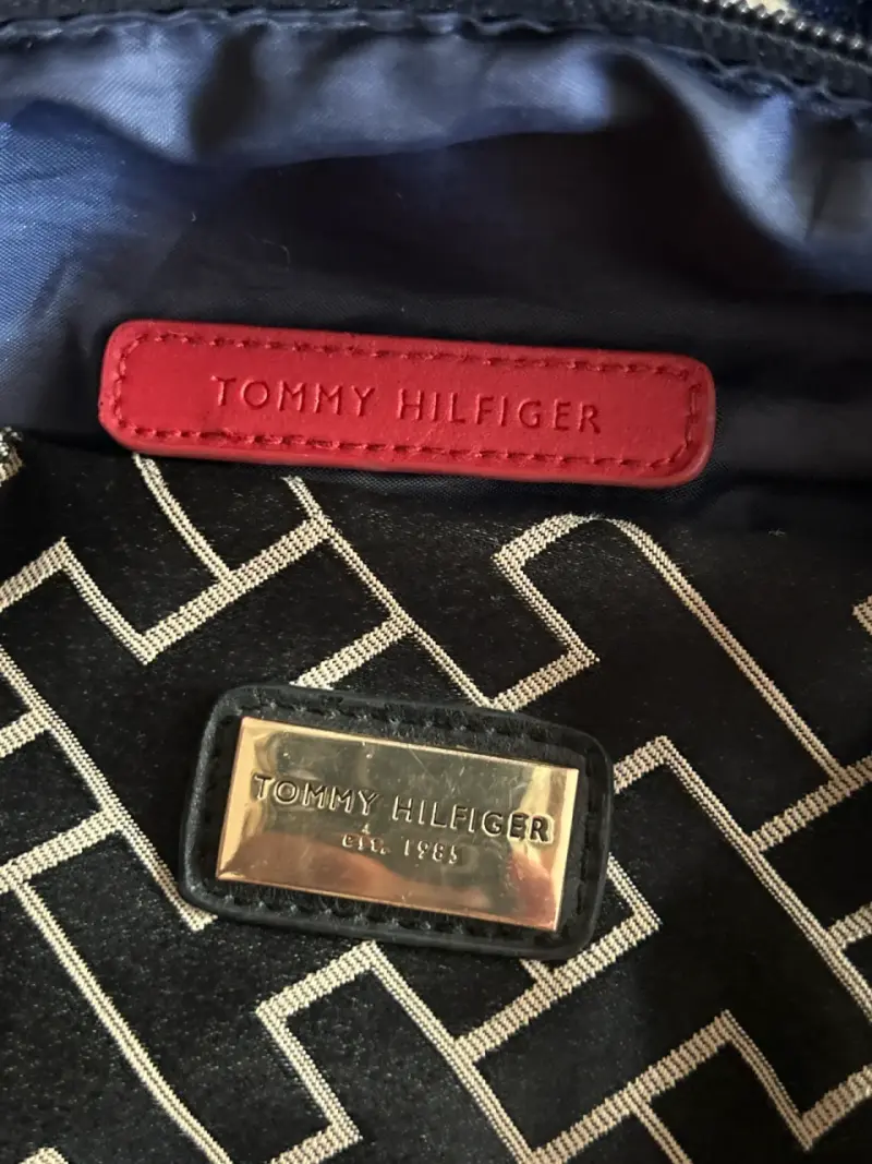 CARTERA ORIGINAL TOMMY HILFIGER - 2