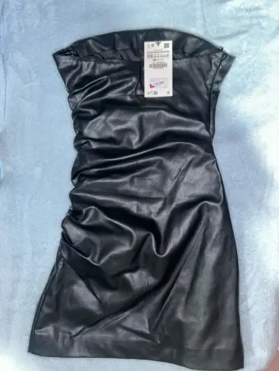 Vestido negro corto elegante Zara - miniatura 3