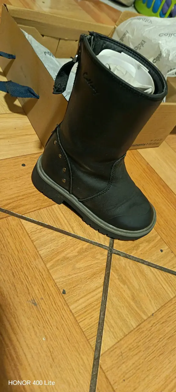 Botas negras de cuero niña - 1