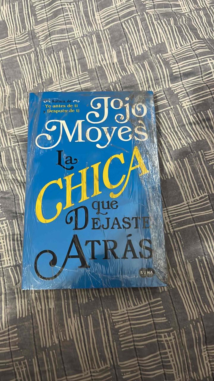 Libro 'La Chica que Dejaste Atrás'