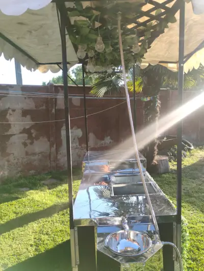 Carro de comida con frigobar - miniatura 5