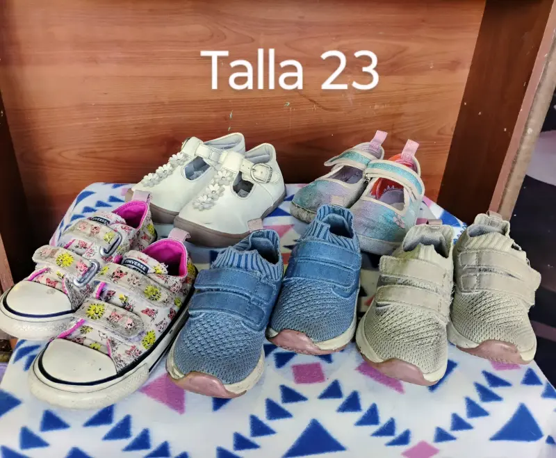 Lote de zapatos talla 23 - 1