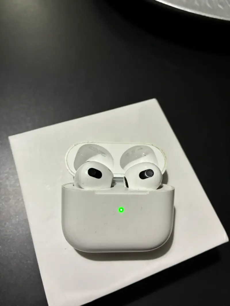 Auriculares inalámbricos con estuche