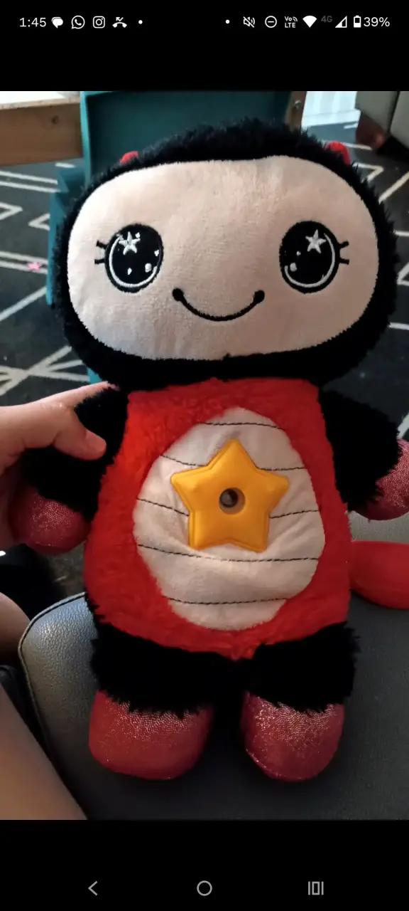 Peluche interactivo mariquita