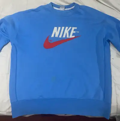Polerón Nike azul con logo rojo - miniatura 1