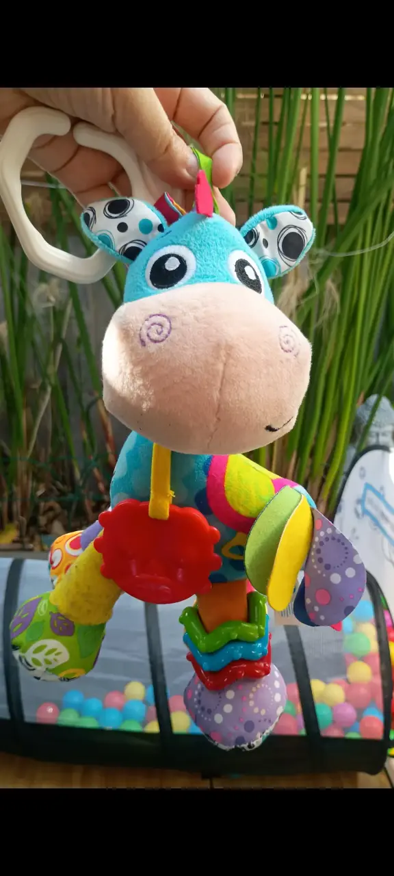 Juguetes de bebé variados - 6