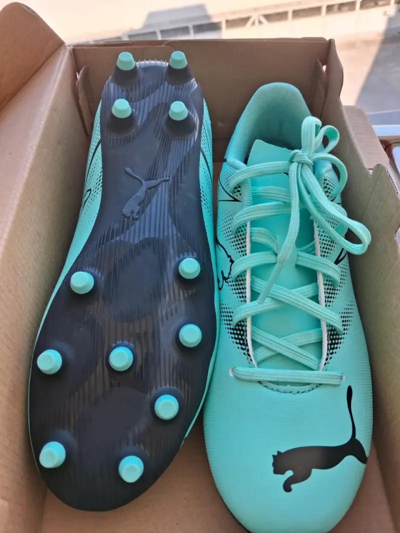 Zapatillas turquesas deportivas - 2
