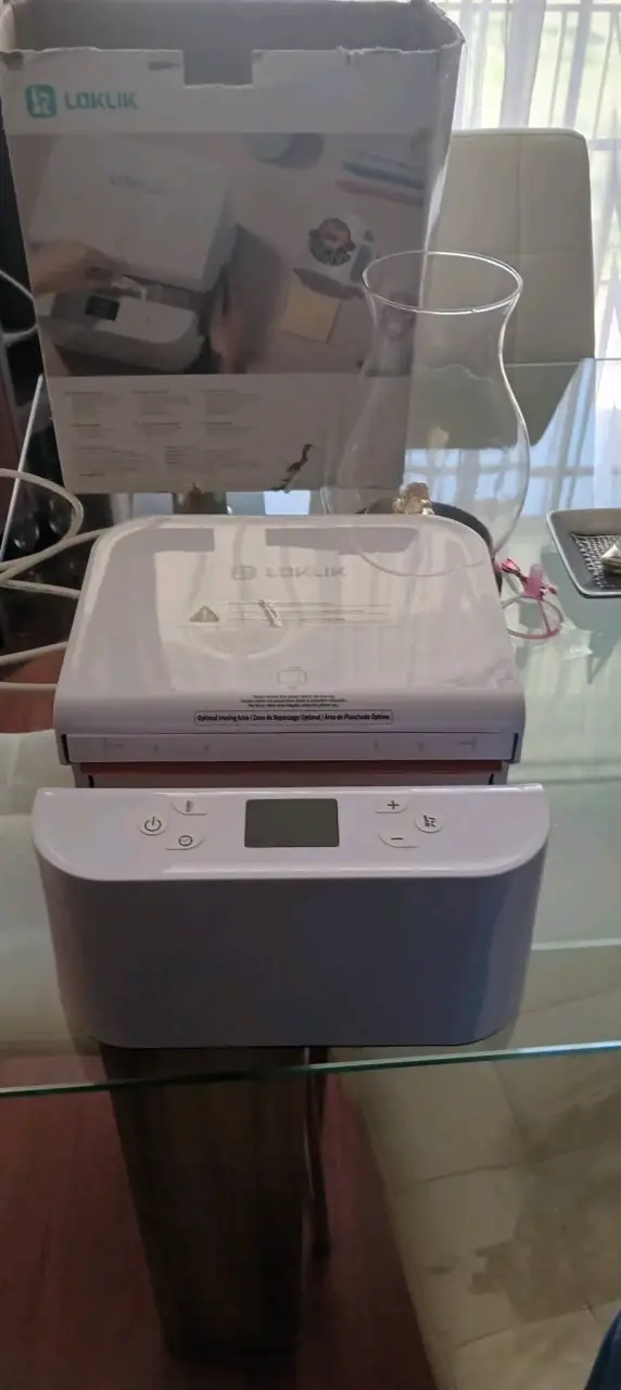 Subliminadora de termos y tazas Loklik blanca