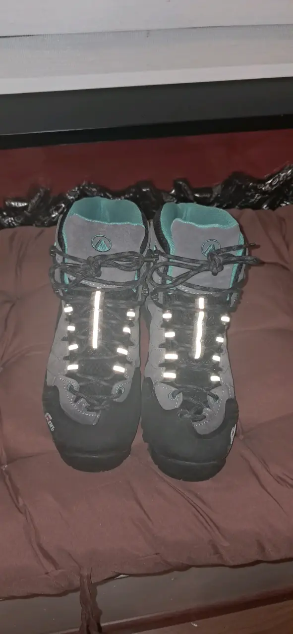 Botines trekking mujer Lippi - 2