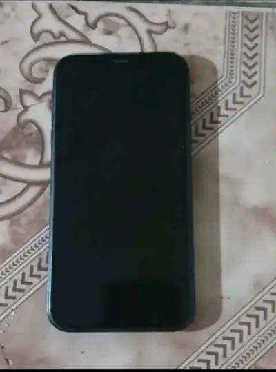 iPhone XR 64GB en Venta – Bloqueado por Operador - miniatura 3