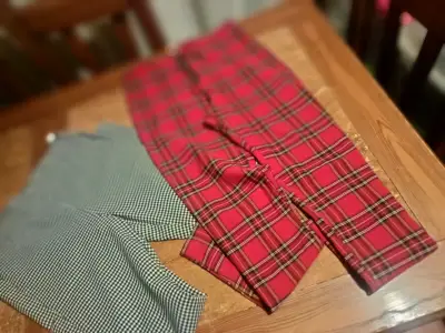 Pantalones elásticados  a cuadros Zara - miniatura 2
