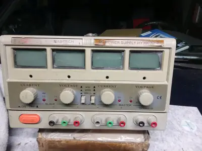 Fuente de poder DC Mastech y estación Atten - miniatura 3