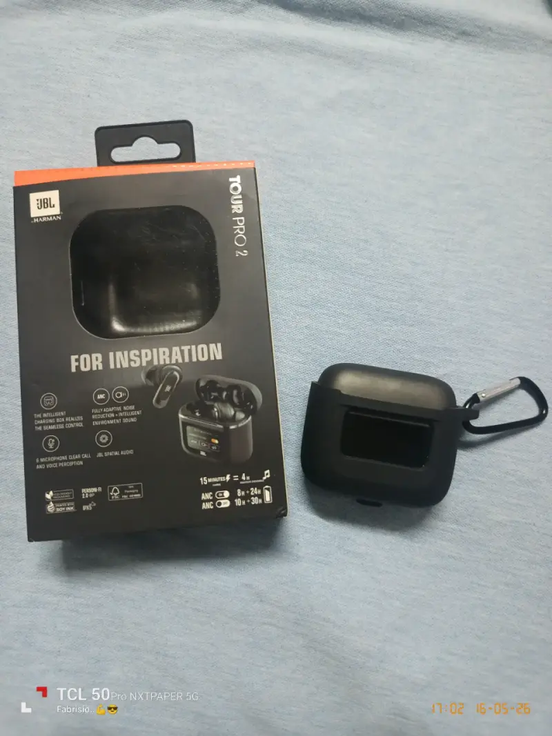 Auriculares JBL Tour Pro 2