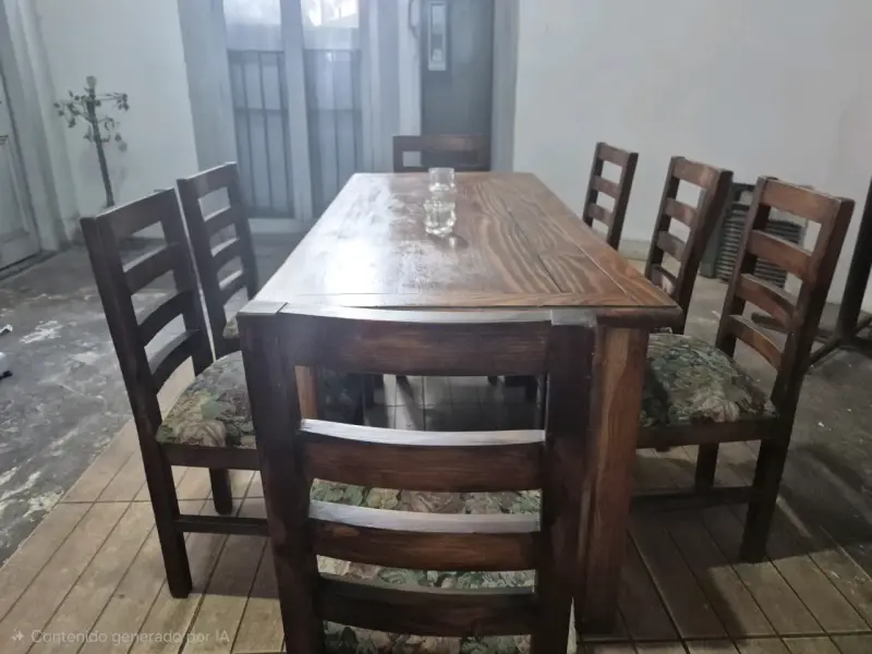 Mesa de comedor con 6 sillas