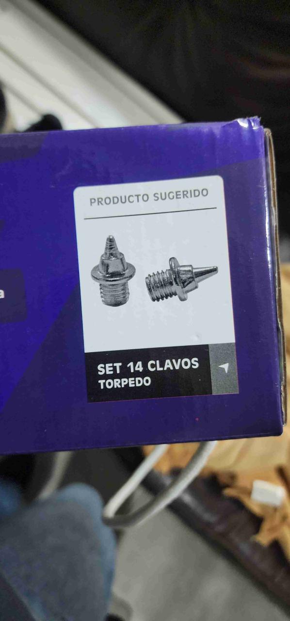 Zapatillas atletismo, con clavos - 5