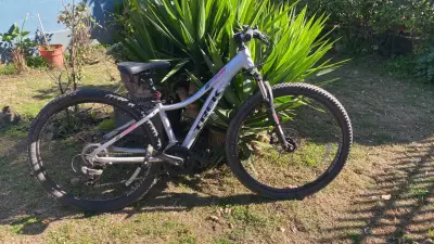Bicicleta Trek para montaña - miniatura 4