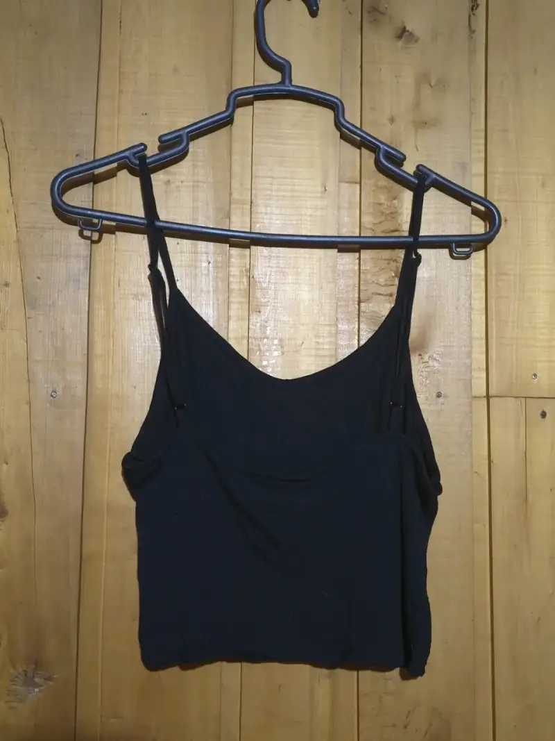 Crop top negro básico - 2