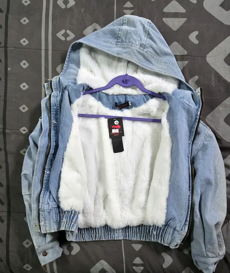 Chaqueta de mezclilla con capucha - 2